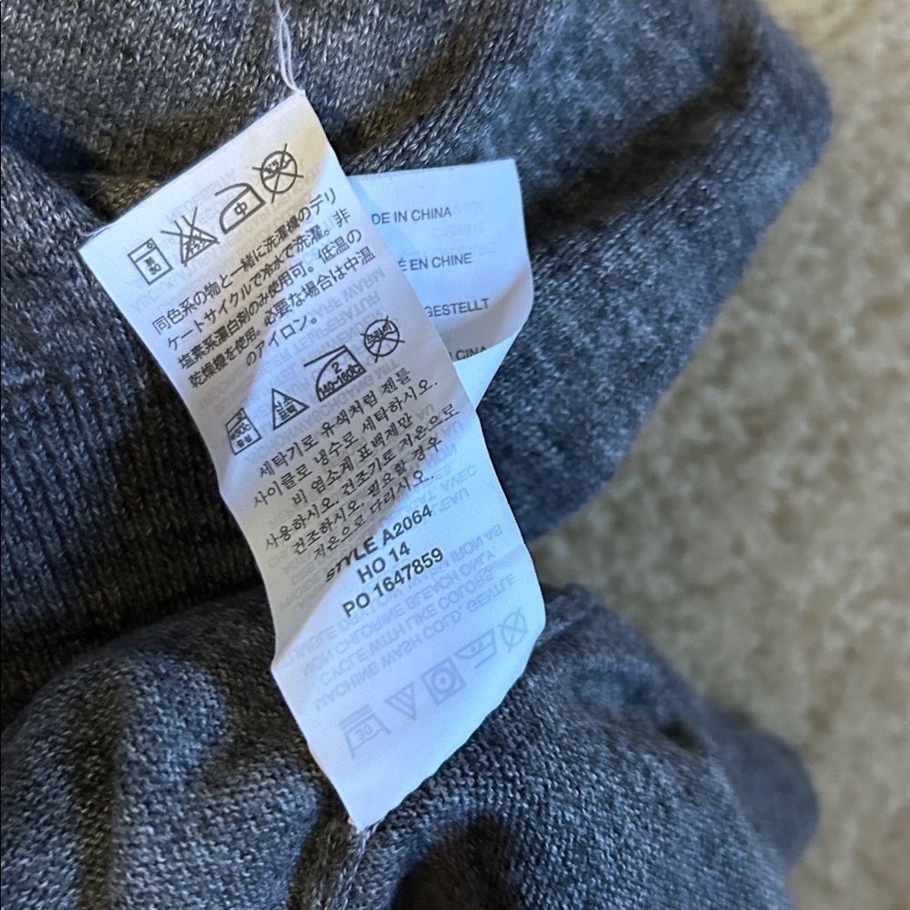 J Crew cotton sweater-sweatshirt (x-small slim) - Picture 3 of 4